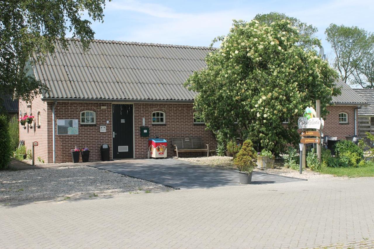 Horsetellerie Rheezerveen Hardenberg Eksteriør bilde